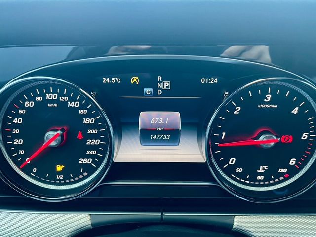 M-BENZ賓士 E220D  第10張相片