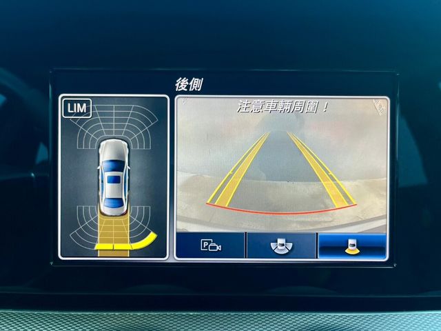 M-BENZ賓士 E220D  第12張相片
