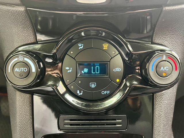 FORD福特 FIESTA  第14張相片