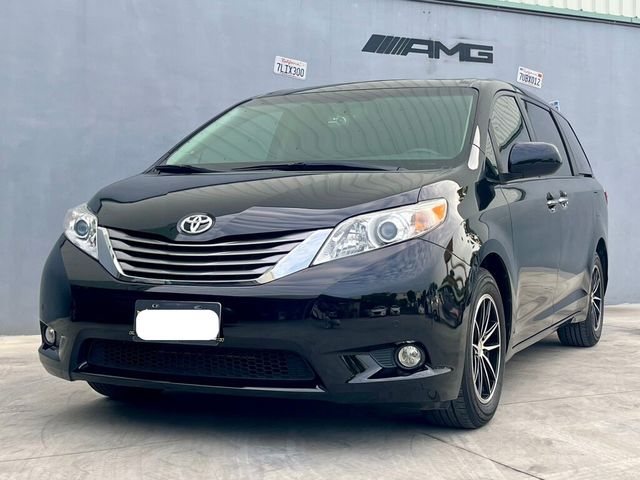 TOYOTA豐田 SIENNA  第2張相片