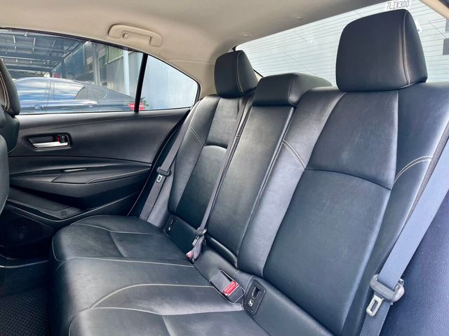 TOYOTA豐田 ALTIS  第7張相片