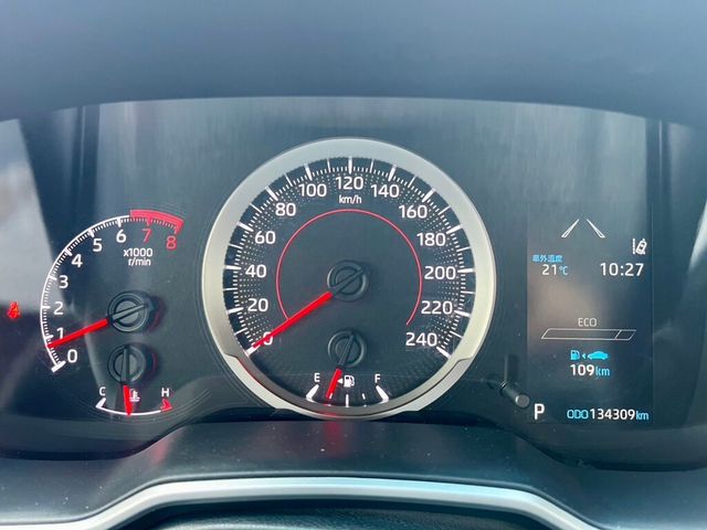 TOYOTA豐田 ALTIS  第10張相片