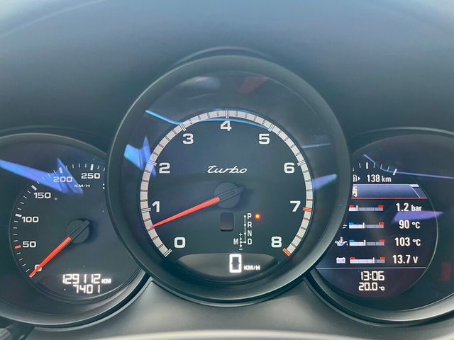 PORSCHE保時捷 MACAN TURBO  第19張相片