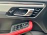 PORSCHE保時捷 MACAN TURBO  第27張縮圖