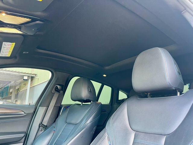 BMW寶馬 X4 M40I  第6張相片