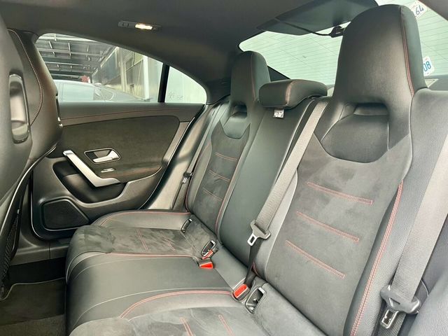 M-BENZ賓士 CLA250  第8張相片