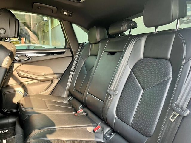PORSCHE保時捷 MACAN S  第7張相片