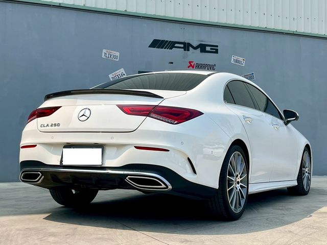 M-BENZ賓士 CLA250  第4張相片