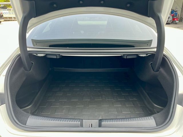 M-BENZ賓士 CLA250  第18張相片
