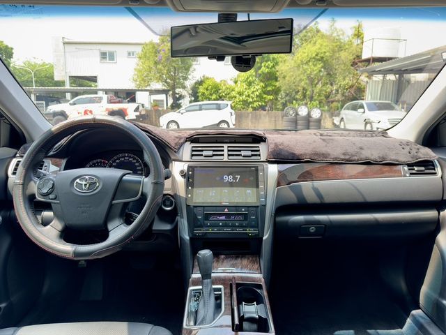 TOYOTA豐田 CAMRY  第10張相片