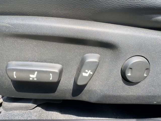 TOYOTA豐田 CAMRY  第16張相片