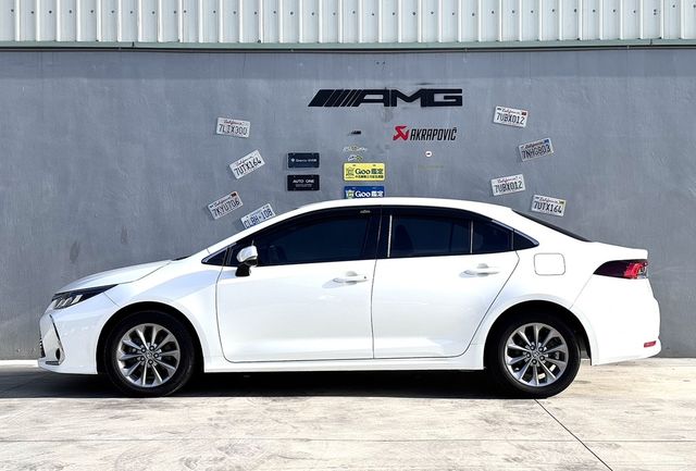 TOYOTA豐田 ALTIS  第3張相片