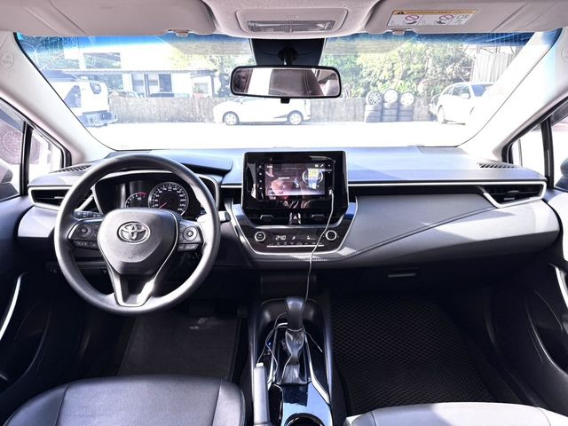 TOYOTA豐田 ALTIS  第7張相片