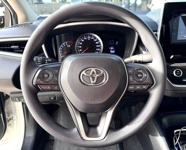 TOYOTA豐田 ALTIS  第8張相片