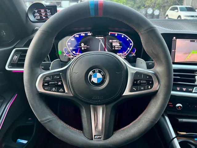 BMW寶馬 330I M SPORT  第9張相片