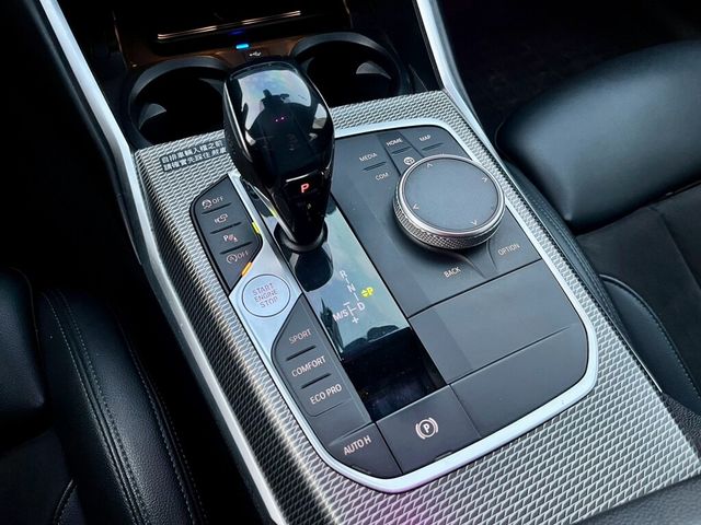 BMW寶馬 330I M SPORT  第14張相片