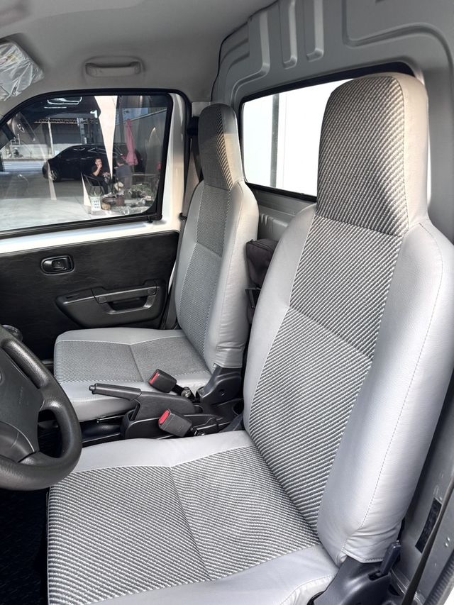 TOYOTA豐田 TOWN ACE  第9張相片