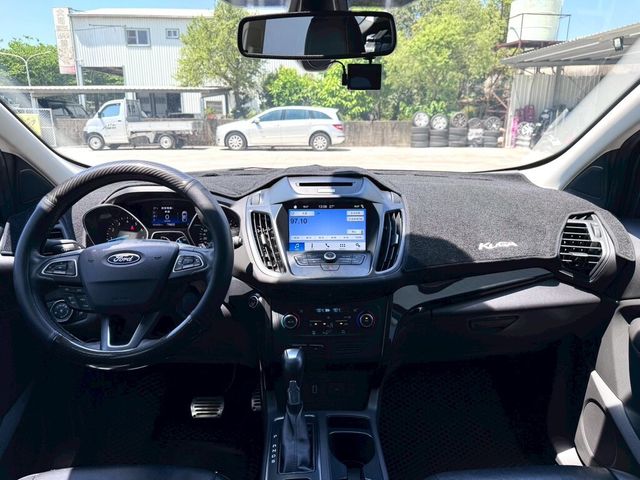 FORD福特 KUGA  第9張相片