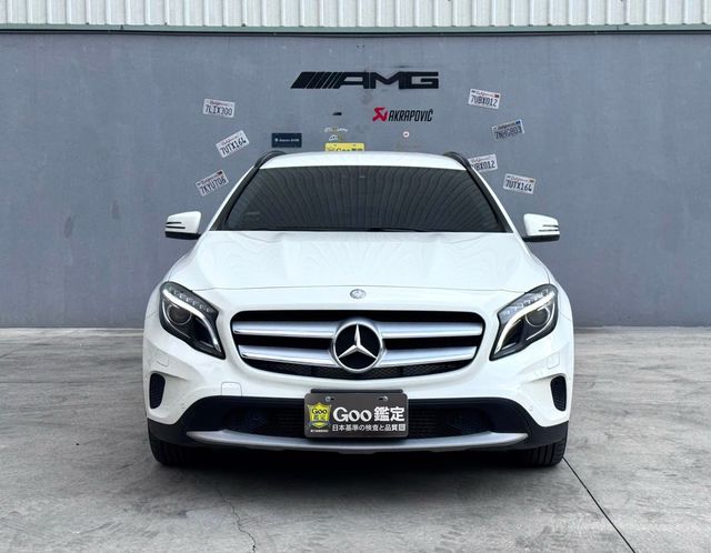 M-BENZ賓士 GLA180  第1張相片