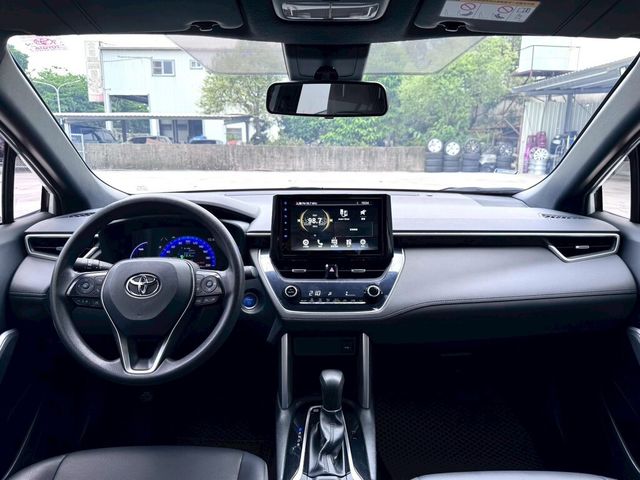 TOYOTA豐田 COROLLA CROSS HYBRID  第8張相片