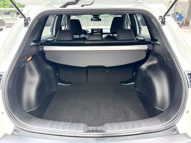 TOYOTA豐田 COROLLA CROSS HYBRID  第12張相片