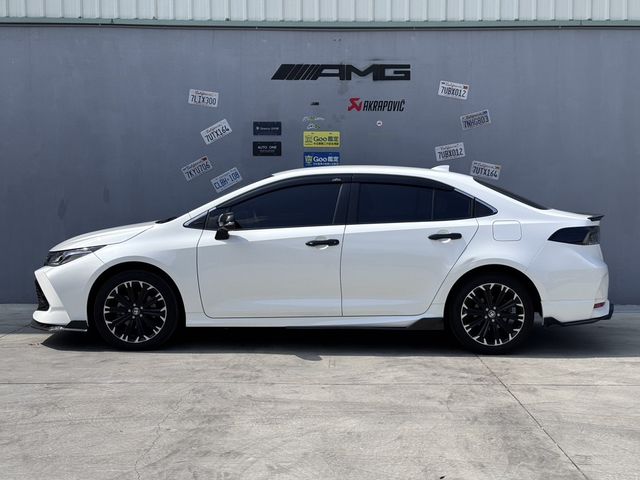 TOYOTA豐田 ALTIS  第3張相片