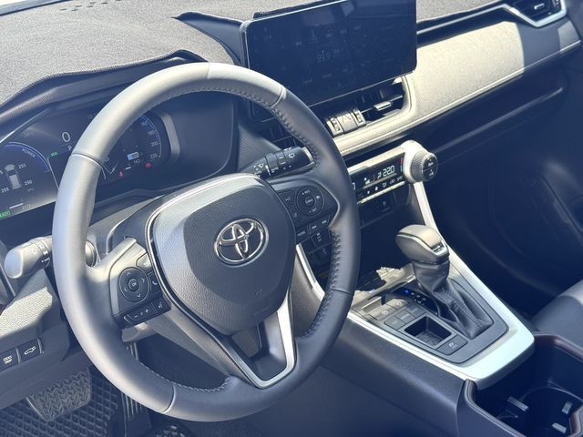 TOYOTA豐田 RAV4  第6張相片
