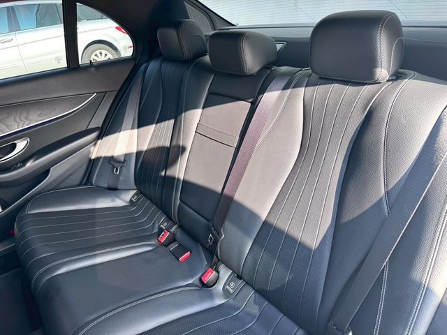 M-BENZ賓士 E300  第8張相片