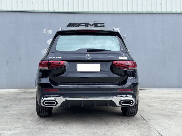 M-BENZ賓士 GLB200  第5張相片