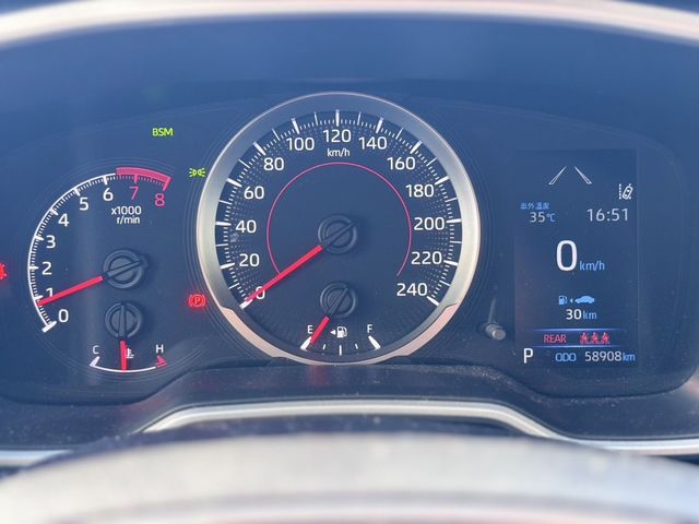 TOYOTA豐田 ALTIS  第9張相片