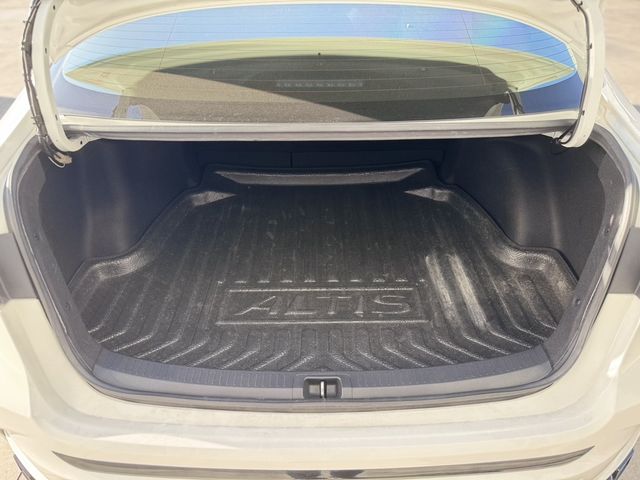 TOYOTA豐田 ALTIS  第14張相片