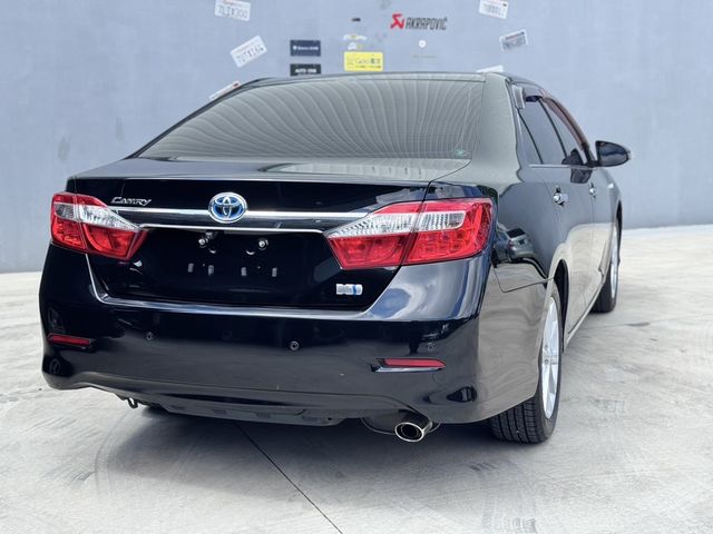 TOYOTA豐田 CAMRY HYBRID  第3張相片