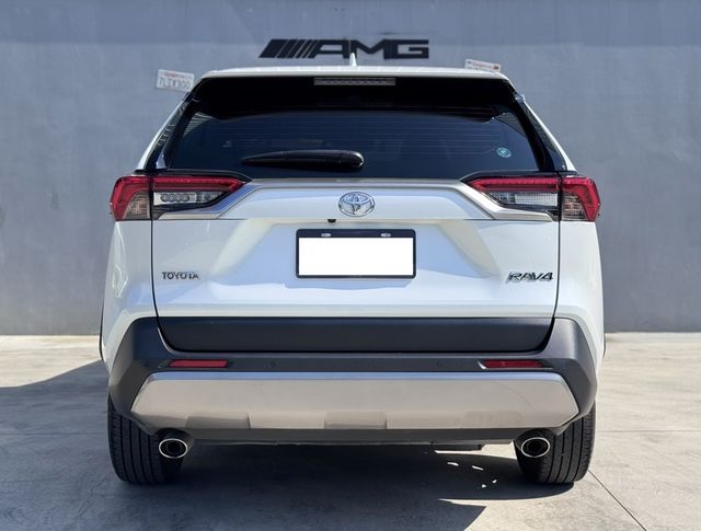 TOYOTA豐田 RAV4  第5張相片