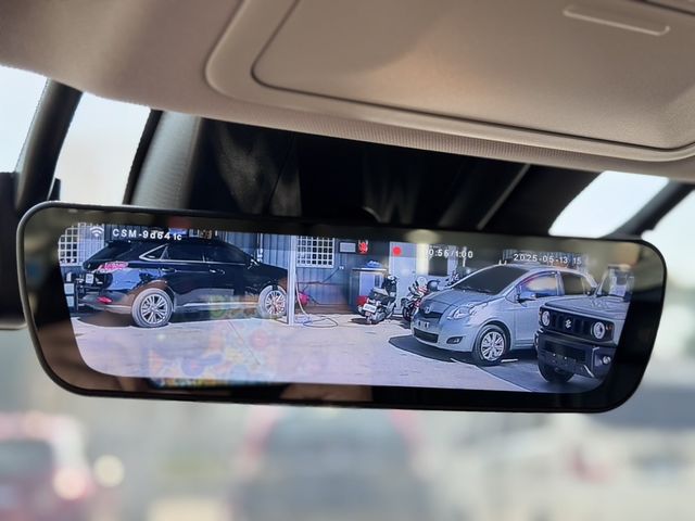 TOYOTA豐田 RAV4  第16張相片