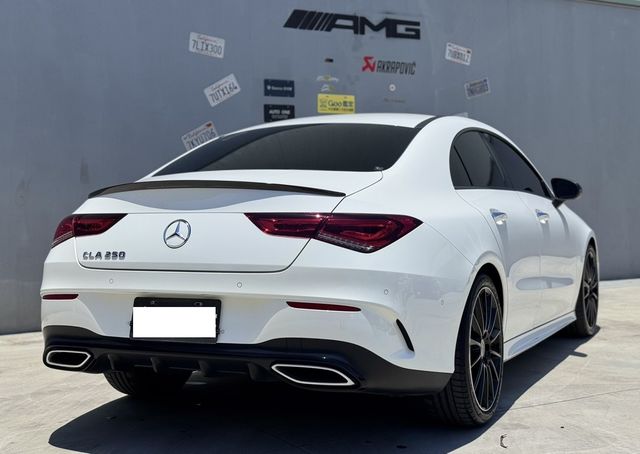 M-BENZ賓士 CLA250  第4張相片