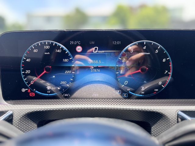 M-BENZ賓士 CLA250  第9張相片