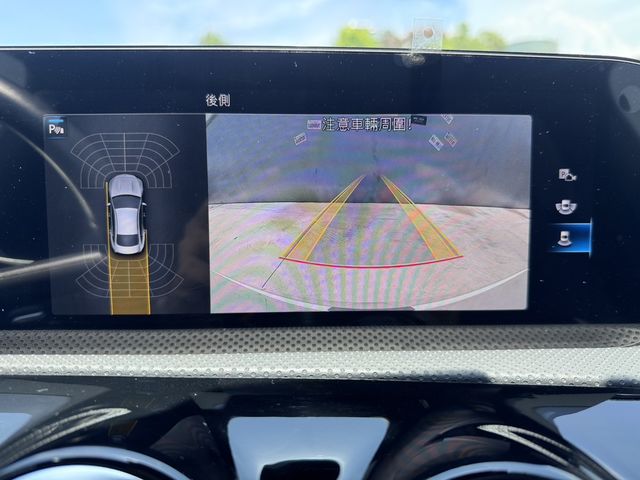 M-BENZ賓士 CLA250  第11張相片
