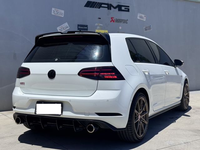 VOLKSWAGEN福斯 GOLF GTI  第4張相片