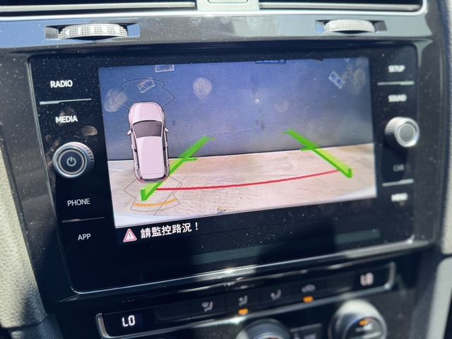 VOLKSWAGEN福斯 GOLF GTI  第11張相片