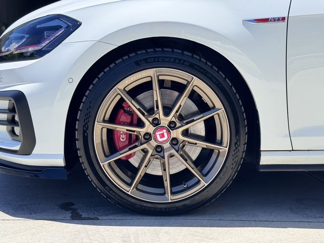 VOLKSWAGEN福斯 GOLF GTI  第19張相片