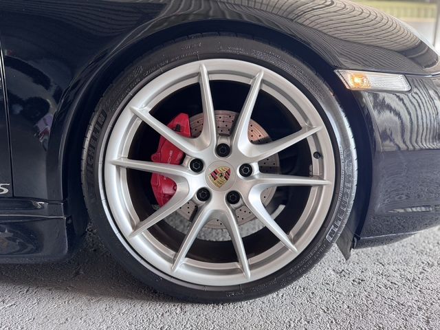 PORSCHE保時捷 911 CARRERA 4S  第19張相片