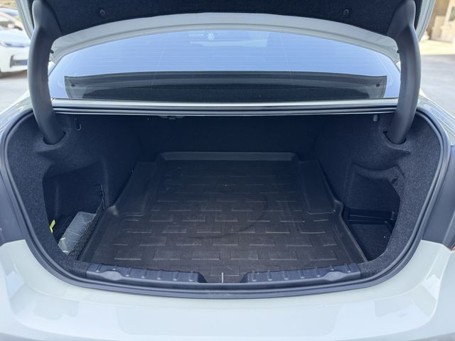 BMW寶馬 320I  第18張相片