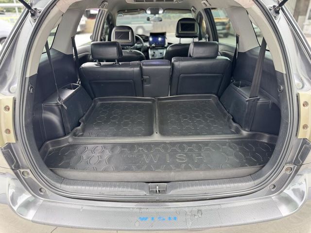 TOYOTA豐田 WISH  第17張相片