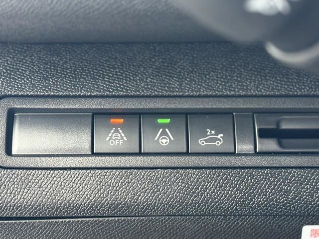 PEUGEOT寶獅 5008  第16張相片