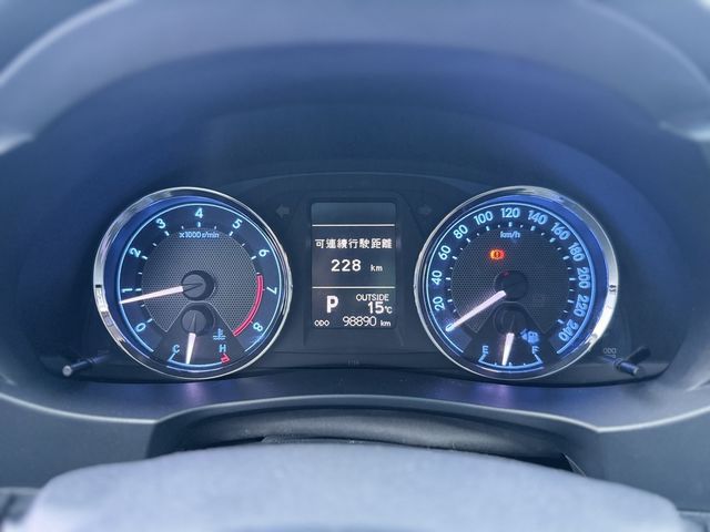 TOYOTA豐田 ALTIS  第9張相片