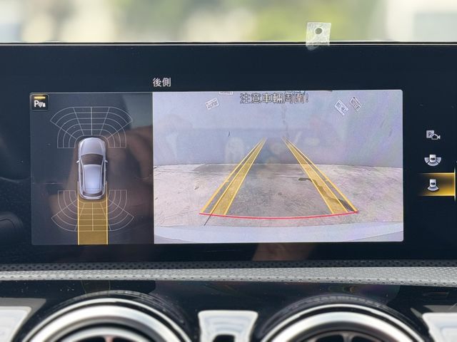 M-BENZ賓士 A180  第11張相片