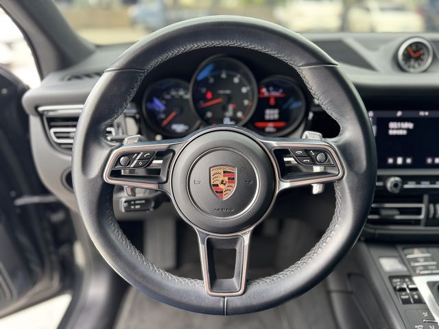 PORSCHE保時捷 MACAN  第8張相片