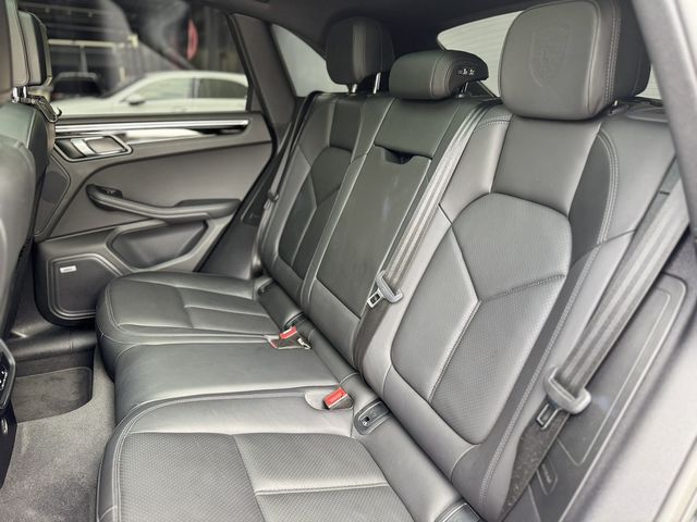 PORSCHE保時捷 MACAN  第19張相片