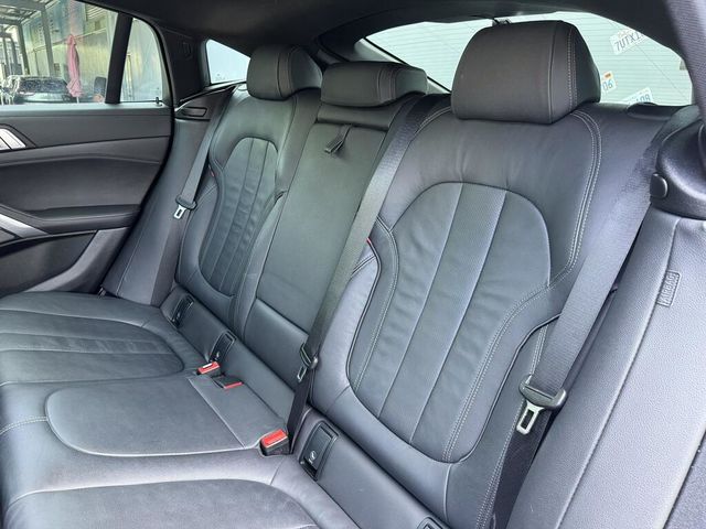 BMW寶馬 X6 XDRIVE40I  第18張相片
