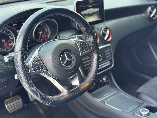 M-BENZ賓士 A250  第6張相片